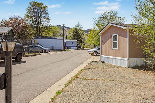 1645 F Street, Golden, CO 80401