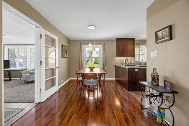 1214 Staub Court NE, Cedar Rapids, IA 52402