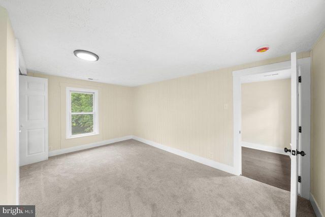 21 E GERMAIN ST, Winchester, VA 22601