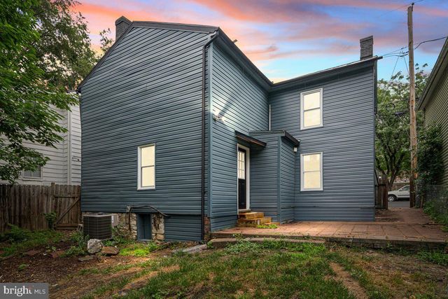 21 E GERMAIN ST, Winchester, VA 22601