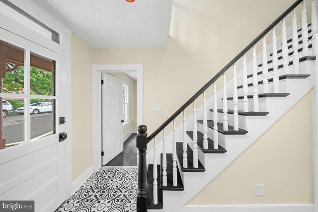 21 E GERMAIN ST, Winchester, VA 22601