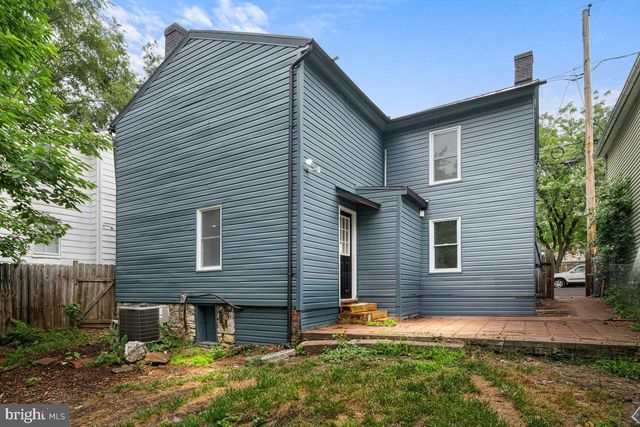 21 E GERMAIN ST, Winchester, VA 22601