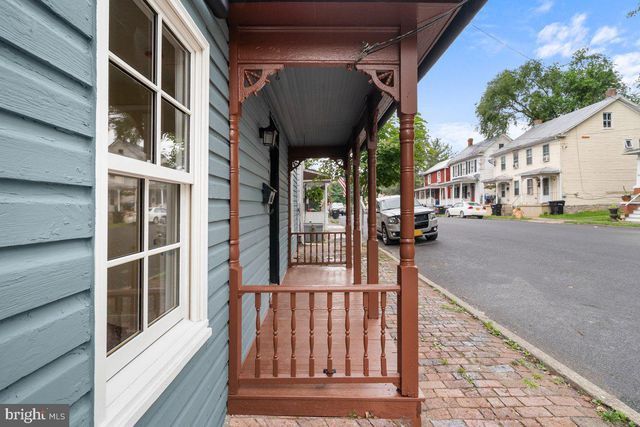 21 E GERMAIN ST, Winchester, VA 22601