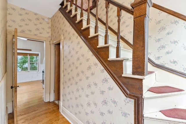 216 Summit Avenue, Center City, MN 55012