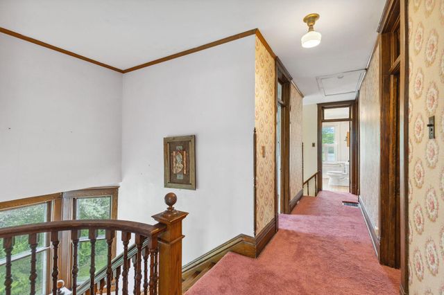 216 Summit Avenue, Center City, MN 55012