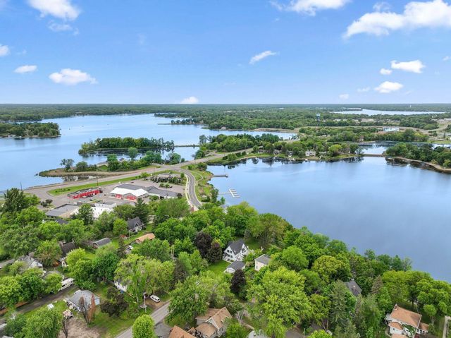 216 Summit Avenue, Center City, MN 55012