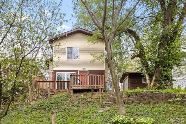 3612 Thomas Avenue, Alton, IL 62002