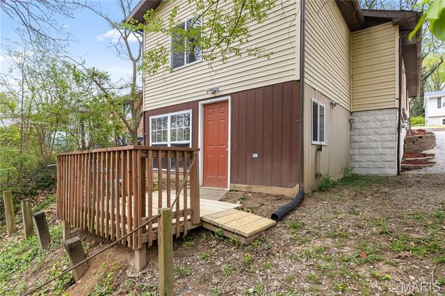 3612 Thomas Avenue, Alton, IL 62002
