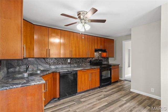 3612 Thomas Avenue, Alton, IL 62002