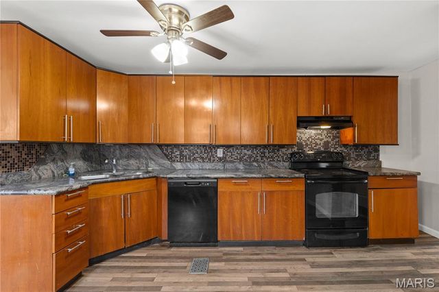 3612 Thomas Avenue, Alton, IL 62002