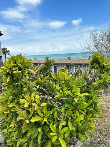 3402 Ocean Dr 15, Corpus Christi, TX 78411