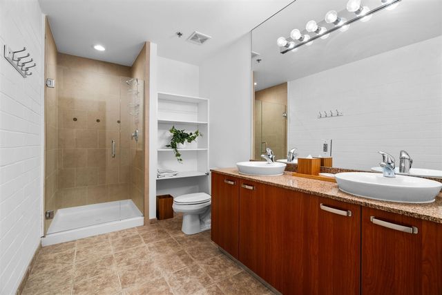 322 E Liberty Street 16 & 17, Ann Arbor, MI 48104