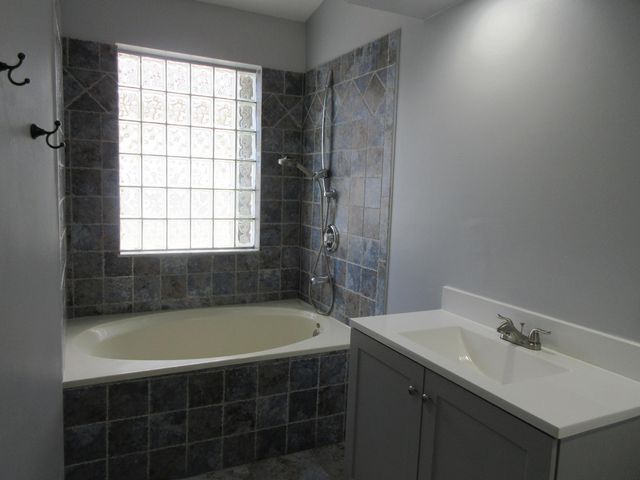 4955 SW 35th Terrace, Hollywood, FL 33312