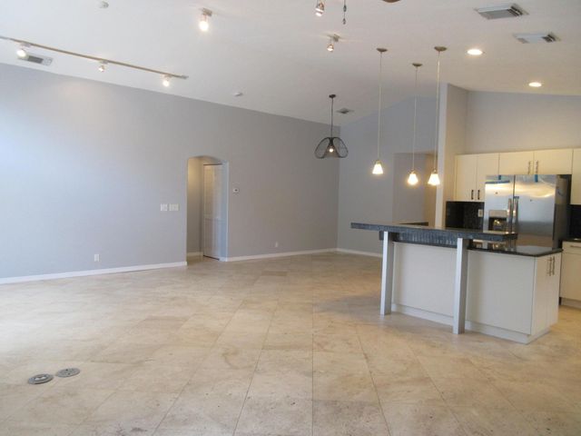 4955 SW 35th Terrace, Hollywood, FL 33312