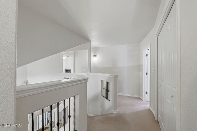 600 Valley Plum Avenue, El Paso, TX 79932