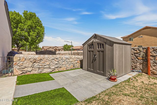 600 Valley Plum Avenue, El Paso, TX 79932