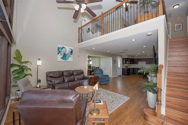 21103 Flaming Arrow Trail, Crosby, TX 77532