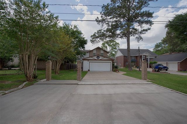 21103 Flaming Arrow Trail, Crosby, TX 77532