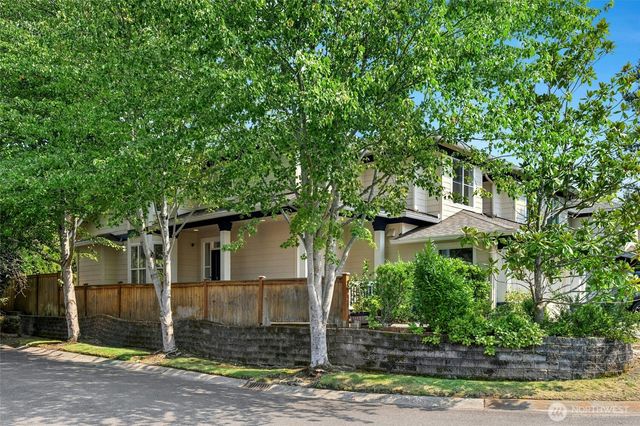 23912 SE 7th St, Sammamish, WA 98074