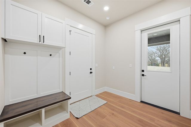 860 County Road 208, Gainesville, TX 76240