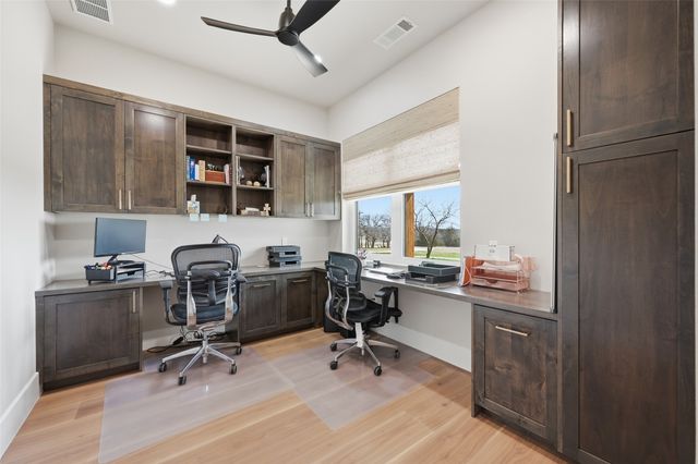 860 County Road 208, Gainesville, TX 76240