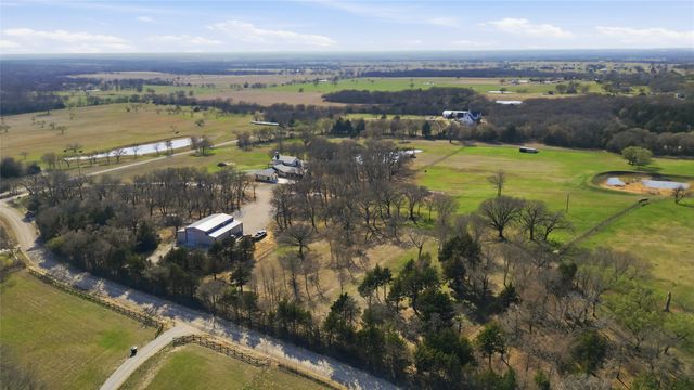 860 County Road 208, Gainesville, TX 76240