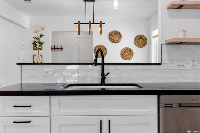 1431 Camellia, New Braunfels, TX 78130