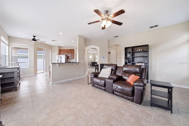 2391 SABASTIAN ST, Mount Dora, FL 32757
