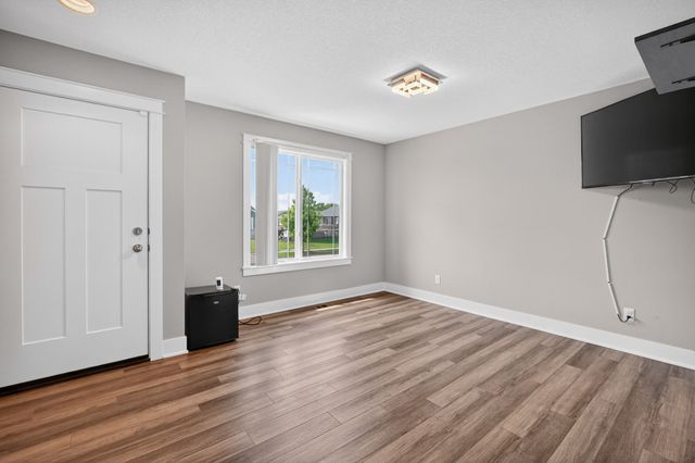 4621 SE 35th Court, Des Moines, IA 50320