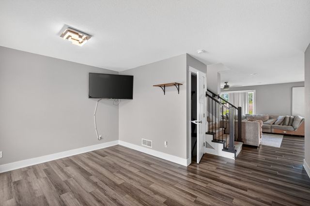 4621 SE 35th Court, Des Moines, IA 50320