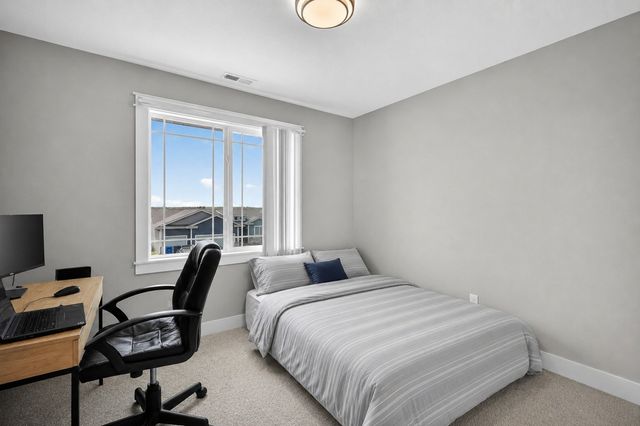 4621 SE 35th Court, Des Moines, IA 50320
