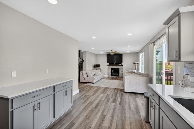 4621 SE 35th Court, Des Moines, IA 50320
