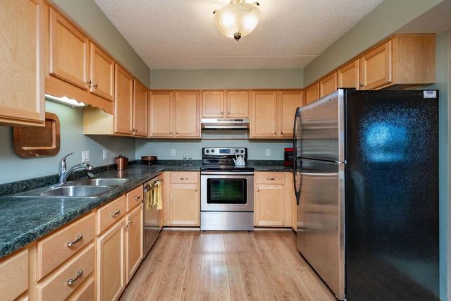 105 3rd Street N 603, Moorhead, MN 56560