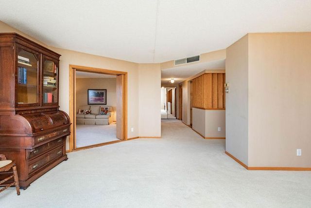 105 3rd Street N 603, Moorhead, MN 56560