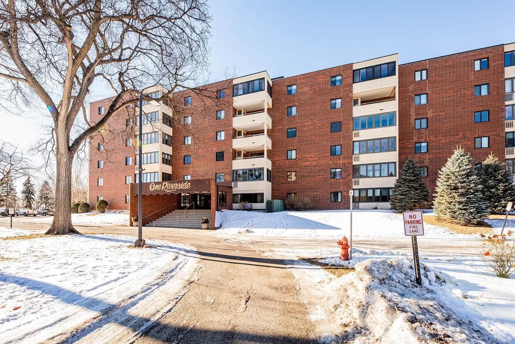 105 3rd Street N 603, Moorhead, MN 56560