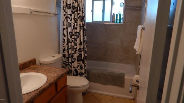 2025 S Granada Drive Apt 14, Tempe, AZ 85282