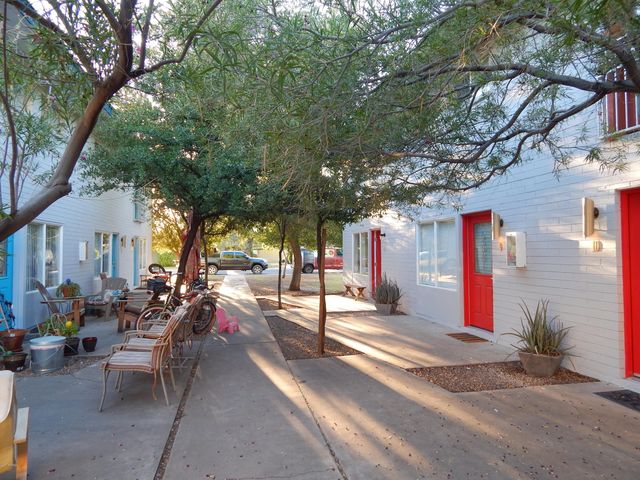 2025 S Granada Drive Apt 14, Tempe, AZ 85282