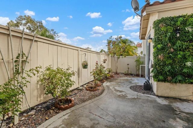 12368 Caminito Vibrante, San Diego, CA 92131