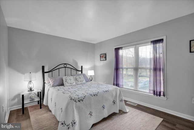 119 SMOKETOWN RD, Mertztown, PA 19539