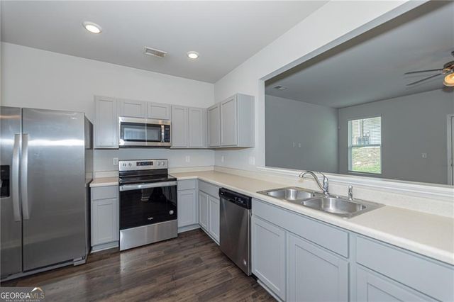 6137 Rockaway Road, Atlanta, GA 30349