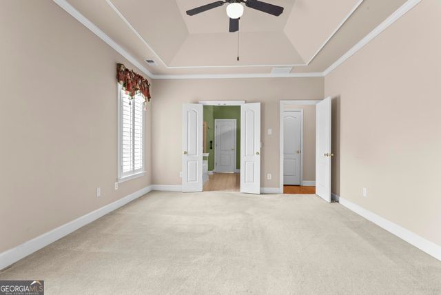 214 Woodview Lane, Woodstock, GA 30188