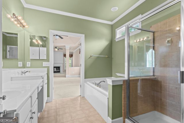 214 Woodview Lane, Woodstock, GA 30188
