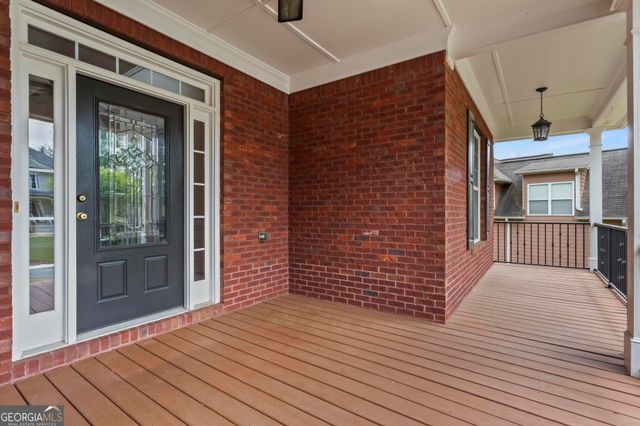 214 Woodview Lane, Woodstock, GA 30188