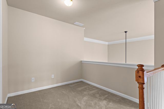 214 Woodview Lane, Woodstock, GA 30188