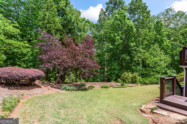 214 Woodview Lane, Woodstock, GA 30188