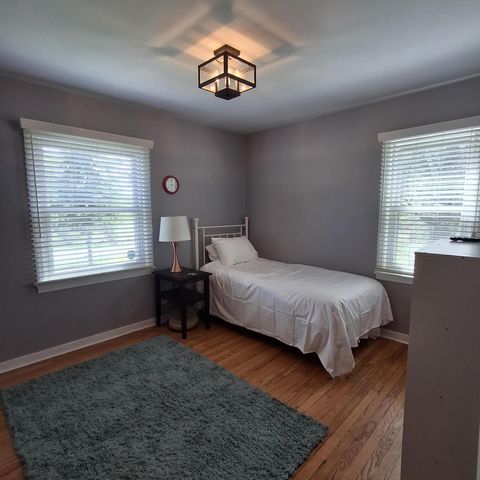 S26W26998 Macarthur ROAD, Waukesha, WI 53188