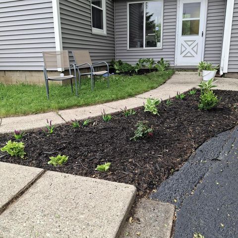 S26W26998 Macarthur ROAD, Waukesha, WI 53188