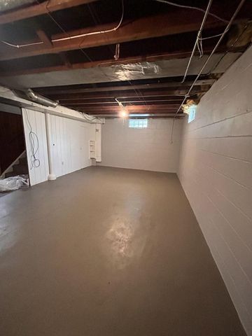 S26W26998 Macarthur ROAD, Waukesha, WI 53188