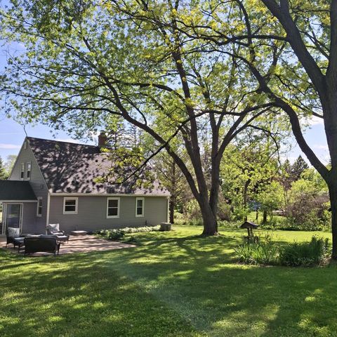 S26W26998 Macarthur ROAD, Waukesha, WI 53188