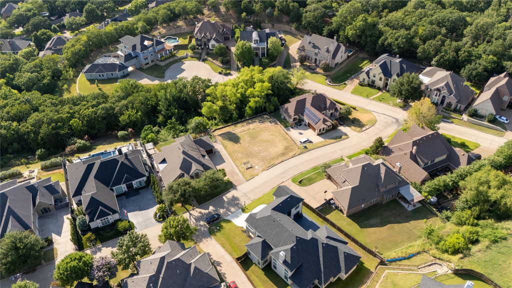 612 Rainbow Creek Court, Arlington, TX 76012